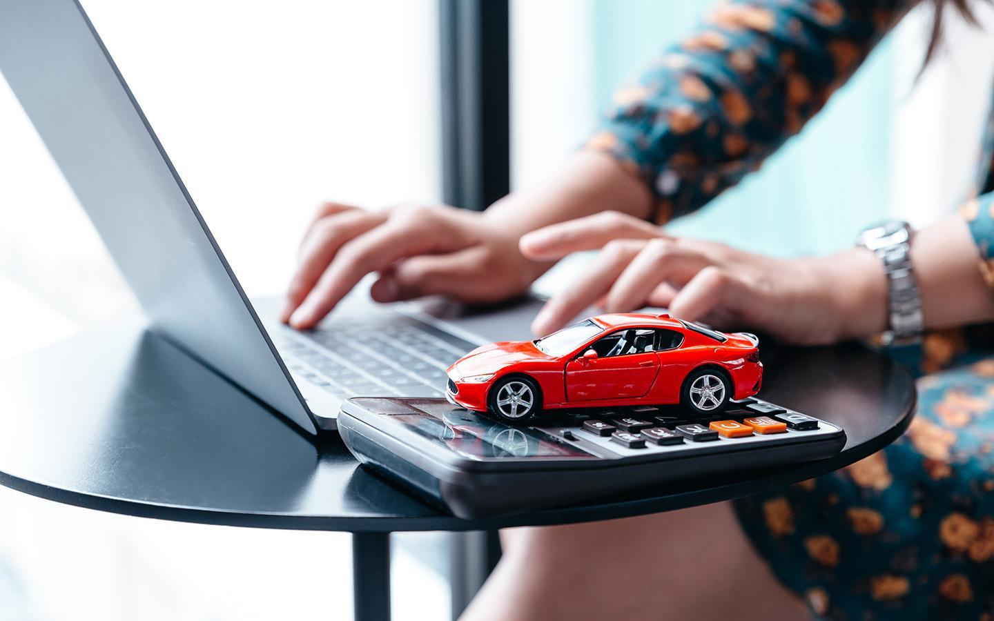 Suporte Inteligente para Veículos Adaptado às Suas Necessidades